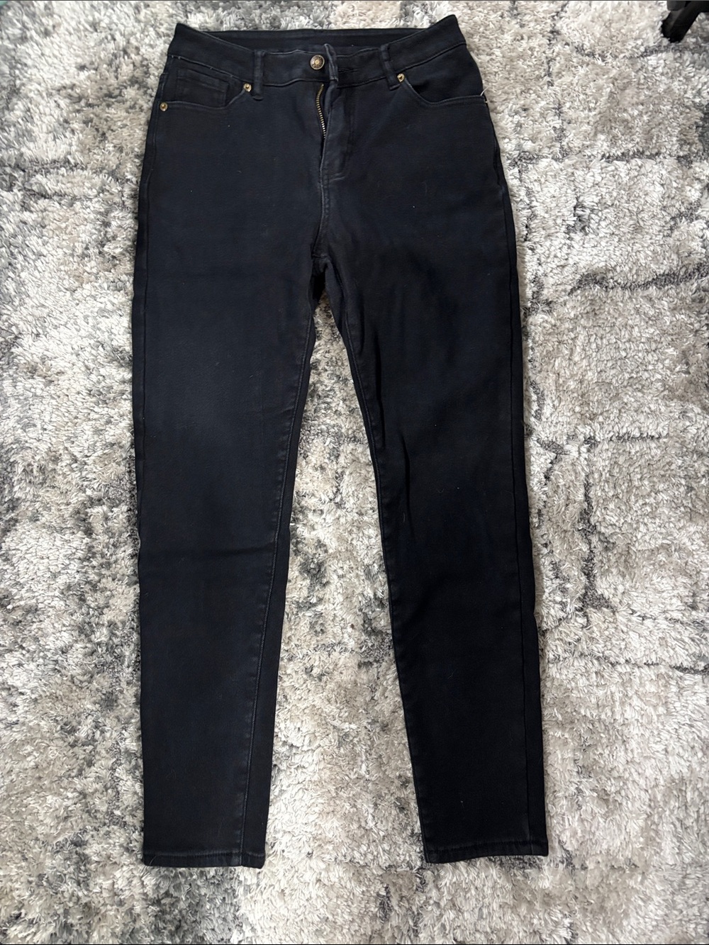Black High-Rise Skinny Jeans for Women
